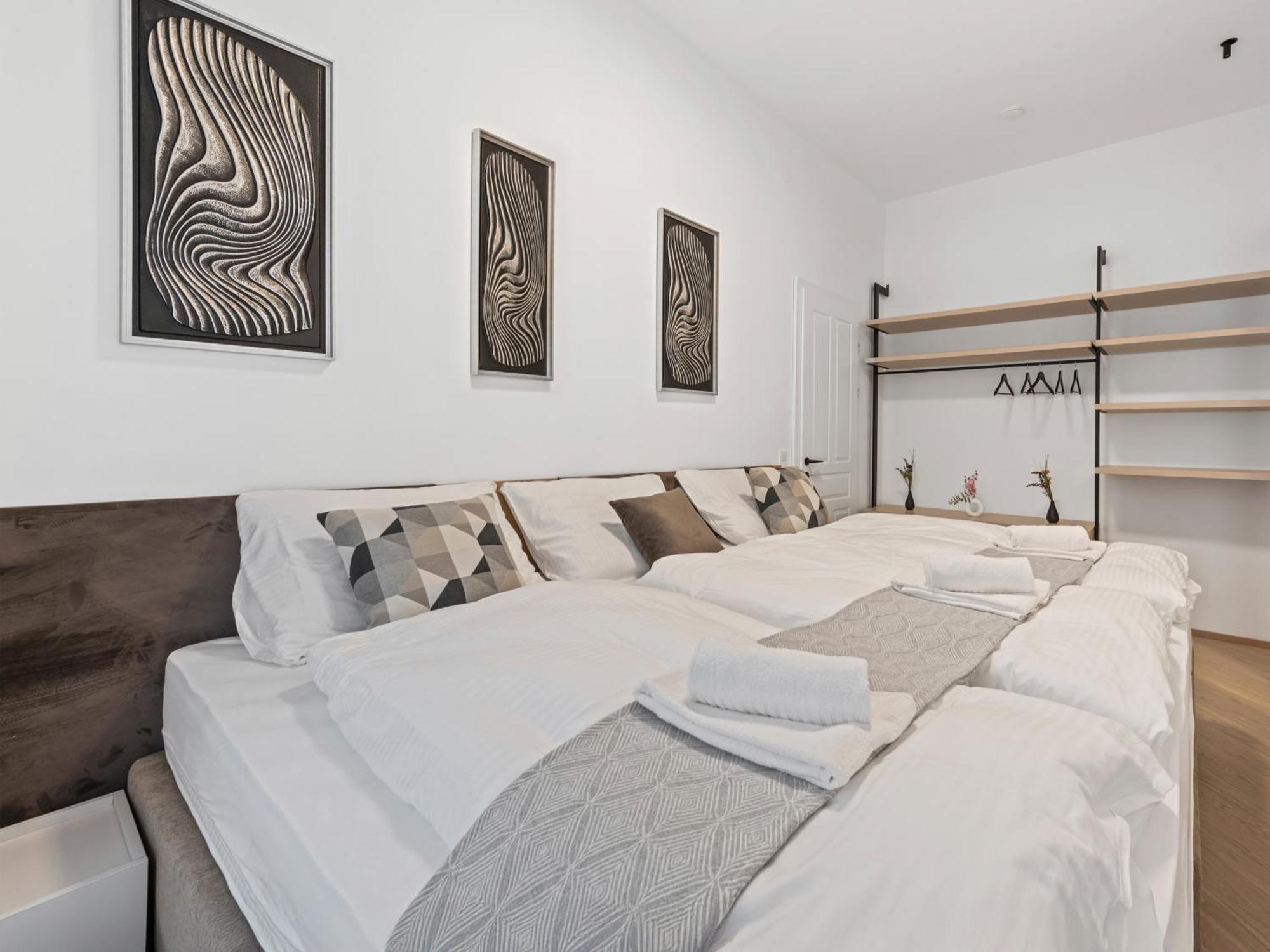 Gt7 Apartments District 9 - Managed By Sky9 Apartments Wina Bagian luar foto