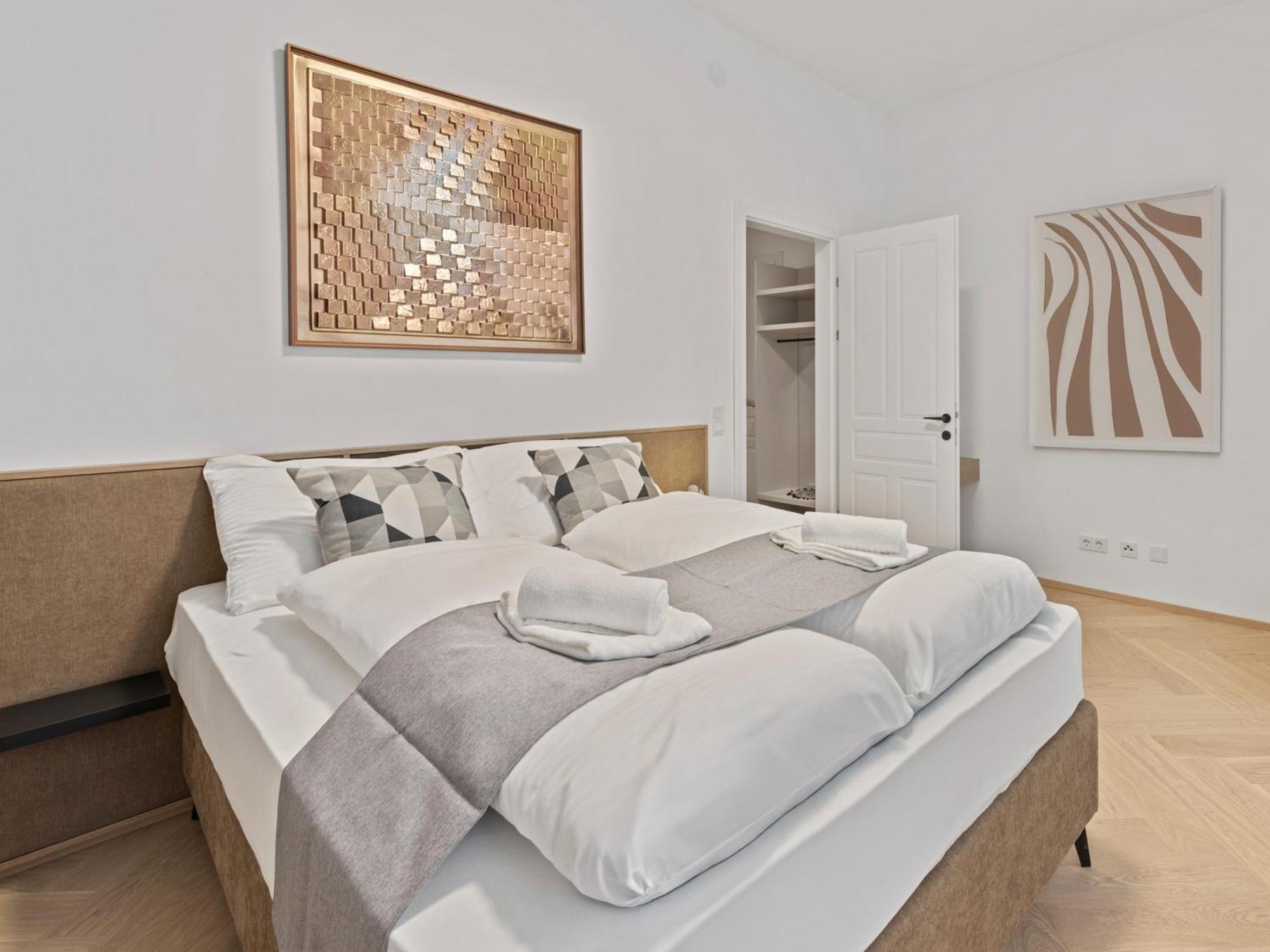 Gt7 Apartments District 9 - Managed By Sky9 Apartments Wina Bagian luar foto